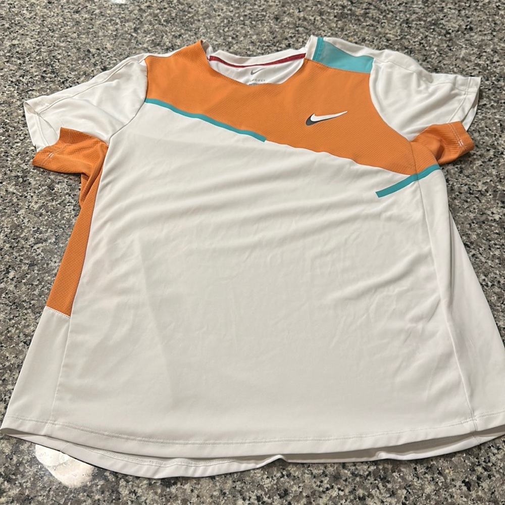 Nike DriFit Tennis Shirt